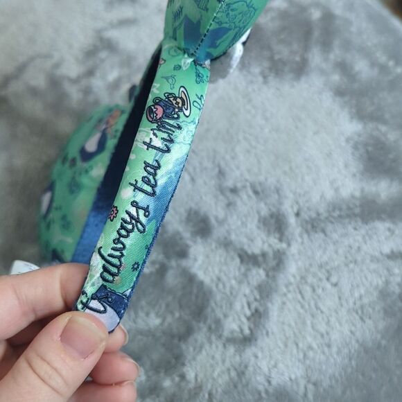 Disney Parks Epcot United Kingdom Alice In Wonderland Minnie Mouse Ears Headband - Picture 3 of 8